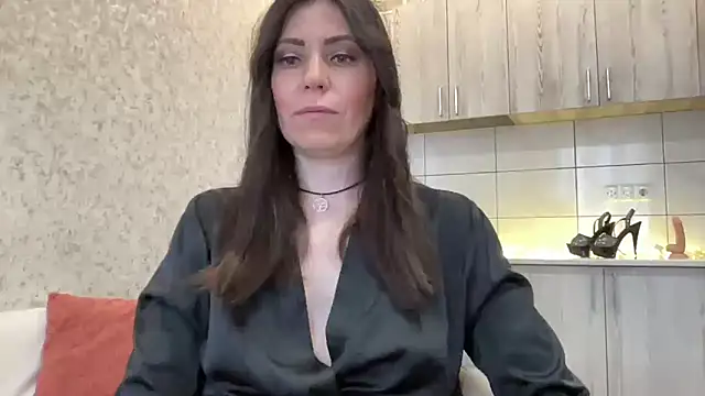 HotyWinter online show from April 2026 05:38:02 AM