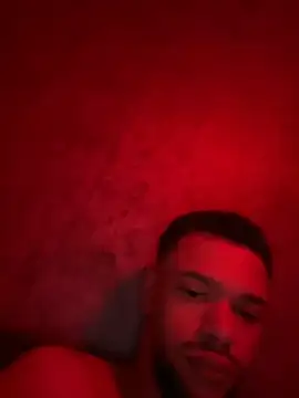 Snapshot of Lionayowe chatting on September 2025 10:09:01 PM Lionayowe online show from September 2025 10:09:01 PM