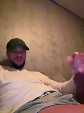 Snapshot of Lionayowe chatting on January 2026 12:48:01 AM Lionayowe online show from January 2026 12:48:01 AM