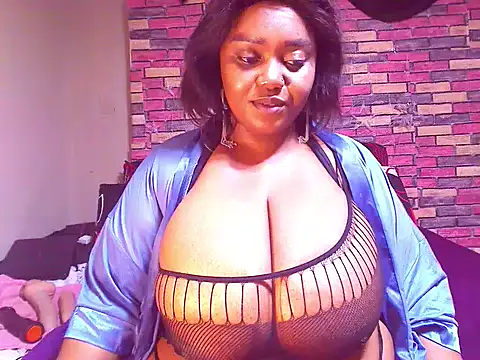 Snapshot of BustySavita chatting on January 2025 11:45:02 PM BustySavita online show from January 2025 11:45:02 PM