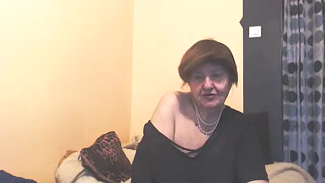 Snapshot of MioritaHard chatting on March 2026 01:50:02 PM MioritaHard online show from March 2026 01:50:02 PM