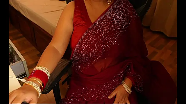 Snapshot of sneha_hussy chatting on April 2026 12:02:01 AM sneha hussy online show from April 2026 12:02:01 AM