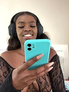 LuciousLips96 online show from February 2025 07:42:02 AM