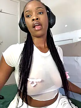 LuciousLips96 online show from September 2025 09:35:02 AM