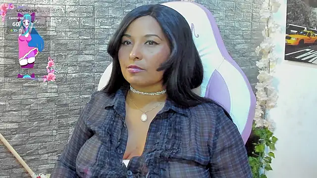 paola ih online show from March 2026 08:13:01 PM