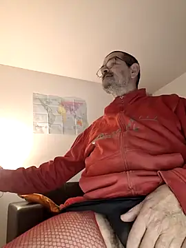 Snapshot of silvio-aus-luzern-CH chatting on January 2025 03:39:01 PM silvio-aus-luzern-CH online show from January 2025 03:39:01 PM