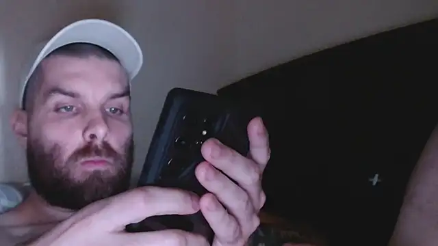 Snapshot of florida0217 chatting on December 2024 06:42:02 PM florida0217 online show from December 2024 06:42:02 PM