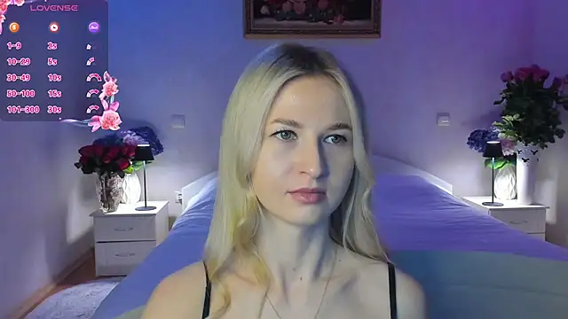 AnnaCarrera online show from March 2026 09:01:02 PM