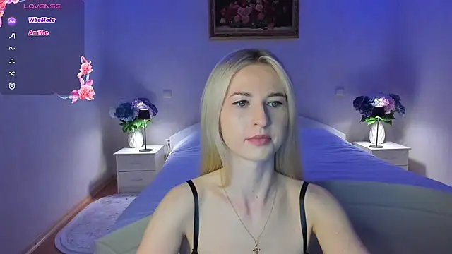 AnnaCarrera online show from May 2026 08:49:01 PM