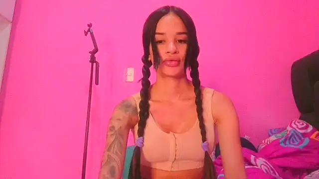 secretgreisy  online show from February 2026 07:29:01 PM