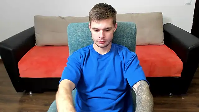 Snapshot of maks_wolfis chatting on December 2024 11:45:02 AM maks wolfis online show from December 2024 11:45:02 AM