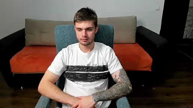 Snapshot of maks_wolfis chatting on December 2024 12:23:01 AM maks wolfis online show from December 2024 12:23:01 AM