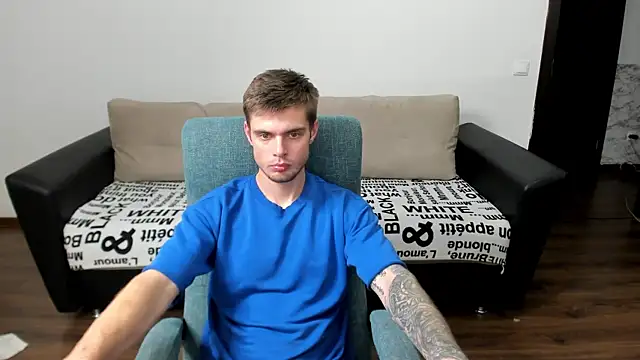 Snapshot of maks_wolfis chatting on December 2024 11:25:01 PM maks wolfis online show from December 2024 11:25:01 PM