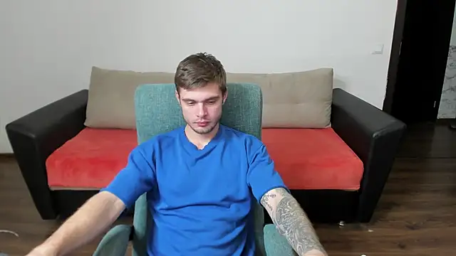 Snapshot of maks_wolfis chatting on January 2025 06:56:02 PM maks wolfis online show from January 2025 06:56:02 PM