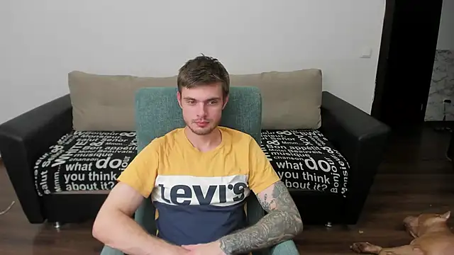 Snapshot of maks_wolfis chatting on January 2025 10:09:01 PM maks wolfis online show from January 2025 10:09:01 PM