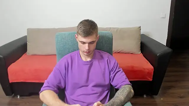 Snapshot of maks_wolfis chatting on January 2025 11:22:01 PM maks wolfis online show from January 2025 11:22:01 PM