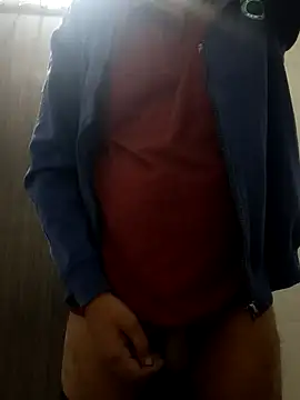 Snapshot of indianguy21 chatting on December 2024 06:20:02 PM indianguy21 online show from December 2024 06:20:02 PM