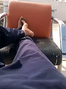 Snapshot of indianguy21 chatting on December 2024 05:32:01 PM indianguy21 online show from December 2024 05:32:01 PM