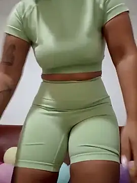 little susie online show from October 2025 08:22:02 AM