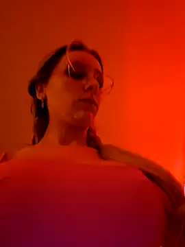 LilyOrion online show from December 2024 07:38:02 PM