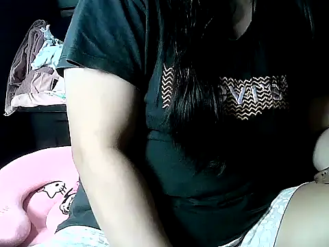 Snapshot of XbighotbootyX chatting on October 2025 10:38:01 PM XbighotbootyX online show from October 2025 10:38:01 PM