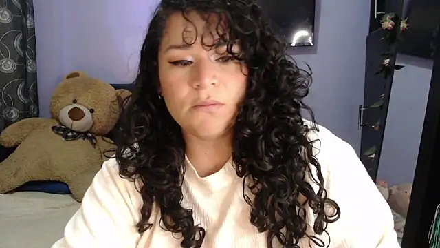 ANGELIQUE KLANE online show from May 2026 10:29:01 PM
