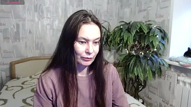 Snapshot of GinaQSoul chatting on June 2026 01:32:02 AM GinaQSoul online show from June 2026 01:32:02 AM