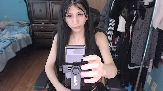 Snapshot of ArisaSkyTS chatting on January 2025 05:33:01 PM ArisaSkyTS online show from January 2025 05:33:01 PM