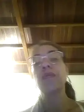 Snapshot of mari657 chatting on February 2025 01:32:01 AM mari657 online show from February 2025 01:32:01 AM