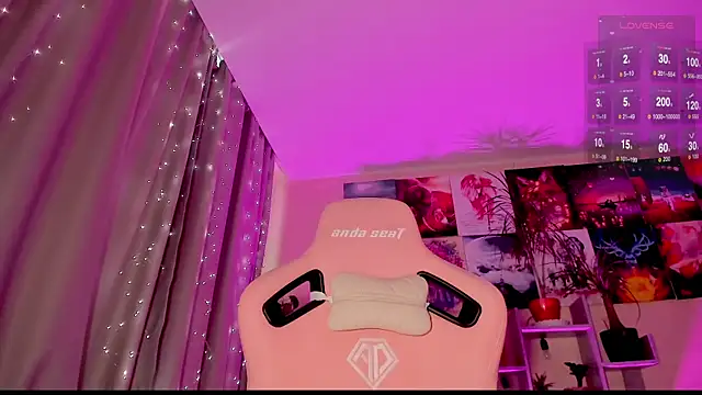 GoodWitch  online show from March 2025 01:42:02 PM