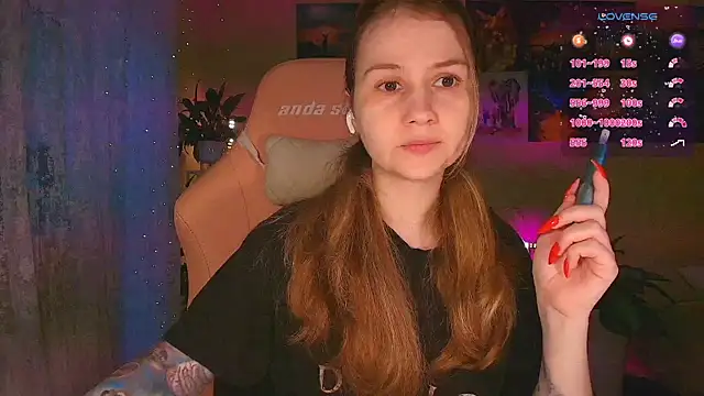 GoodWitch  online show from November 2025 07:47:02 AM