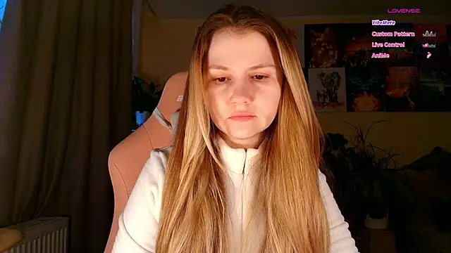 GoodWitch  online show from February 2026 10:52:02 AM