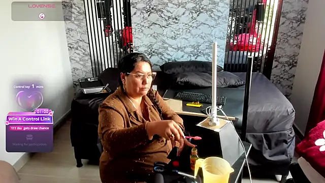 Brenda Berck  online show from July 2026 04:38:02 PM