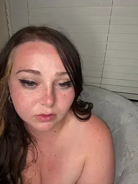 Snapshot of Kira_tattoo chatting on July 2026 06:26:02 AM Kira tattoo online show from July 2026 06:26:02 AM