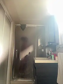 Snapshot of Bootyliciouse21X chatting on December 2025 02:24:02 PM Bootyliciouse21X online show from December 2025 02:24:02 PM