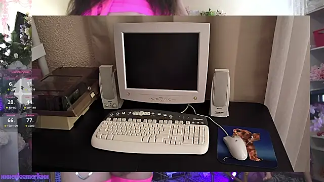 Snapshot of xxhayleemariexx chatting on June 2026 02:40:02 AM xxhayleemariexx online show from June 2026 02:40:02 AM
