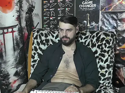 Snapshot of 00george chatting on November 2025 08:52:01 PM 00george online show from November 2025 08:52:01 PM