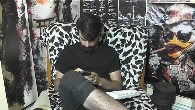 00george online show from May 2026 11:45:01 PM