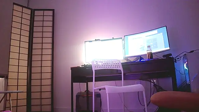 Snapshot of Mikela_Alexa chatting on November 2025 04:01:01 AM Mikela Alexa online show from November 2025 04:01:01 AM