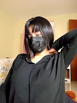 Latin summer online show from November 2025 03:05:01 AM