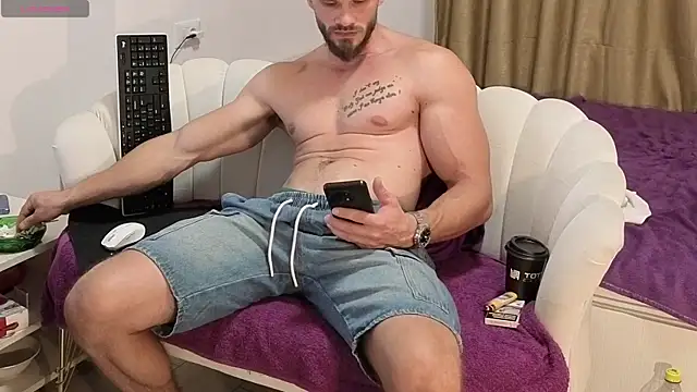 MauroTwin online show from September 2025 05:46:02 PM