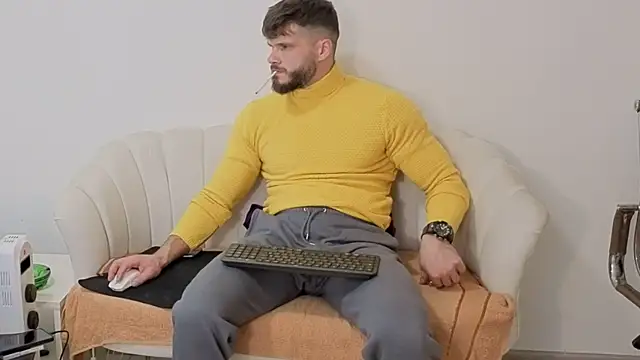 MauroTwin online show from November 2025 05:57:01 PM