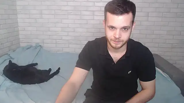 Snapshot of Alexxx_horny chatting on February 2025 02:48:02 PM Alexxx horny online show from February 2025 02:48:02 PM