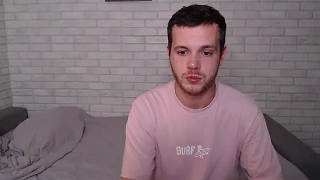 Snapshot of Alexxx_horny chatting on September 2025 03:39:02 PM Alexxx horny online show from September 2025 03:39:02 PM