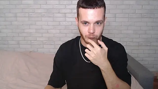 Snapshot of Alexxx_horny chatting on October 2025 04:00:01 PM Alexxx horny online show from October 2025 04:00:01 PM