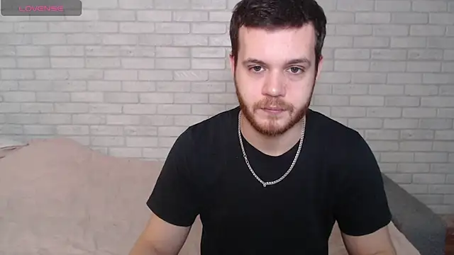 Snapshot of Alexxx_horny chatting on February 2026 08:29:02 AM Alexxx horny online show from February 2026 08:29:02 AM