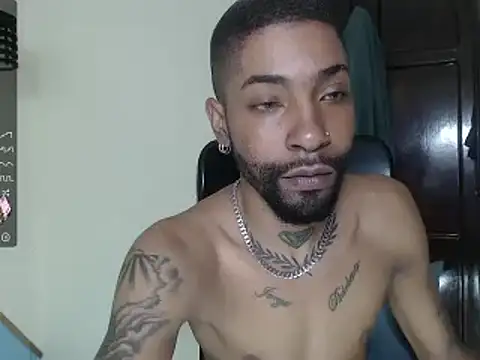 Snapshot of kilian_xx chatting on January 2025 01:11:01 PM kilian xx online show from January 2025 01:11:01 PM