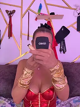 YOURSDEBORA online show from June 2026 07:29:01 PM
