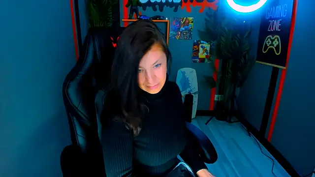 AnaMills online show from April 2026 12:29:02 PM