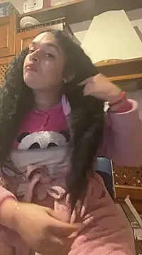 luanadigarda online show from January 2025 02:35:01 PM